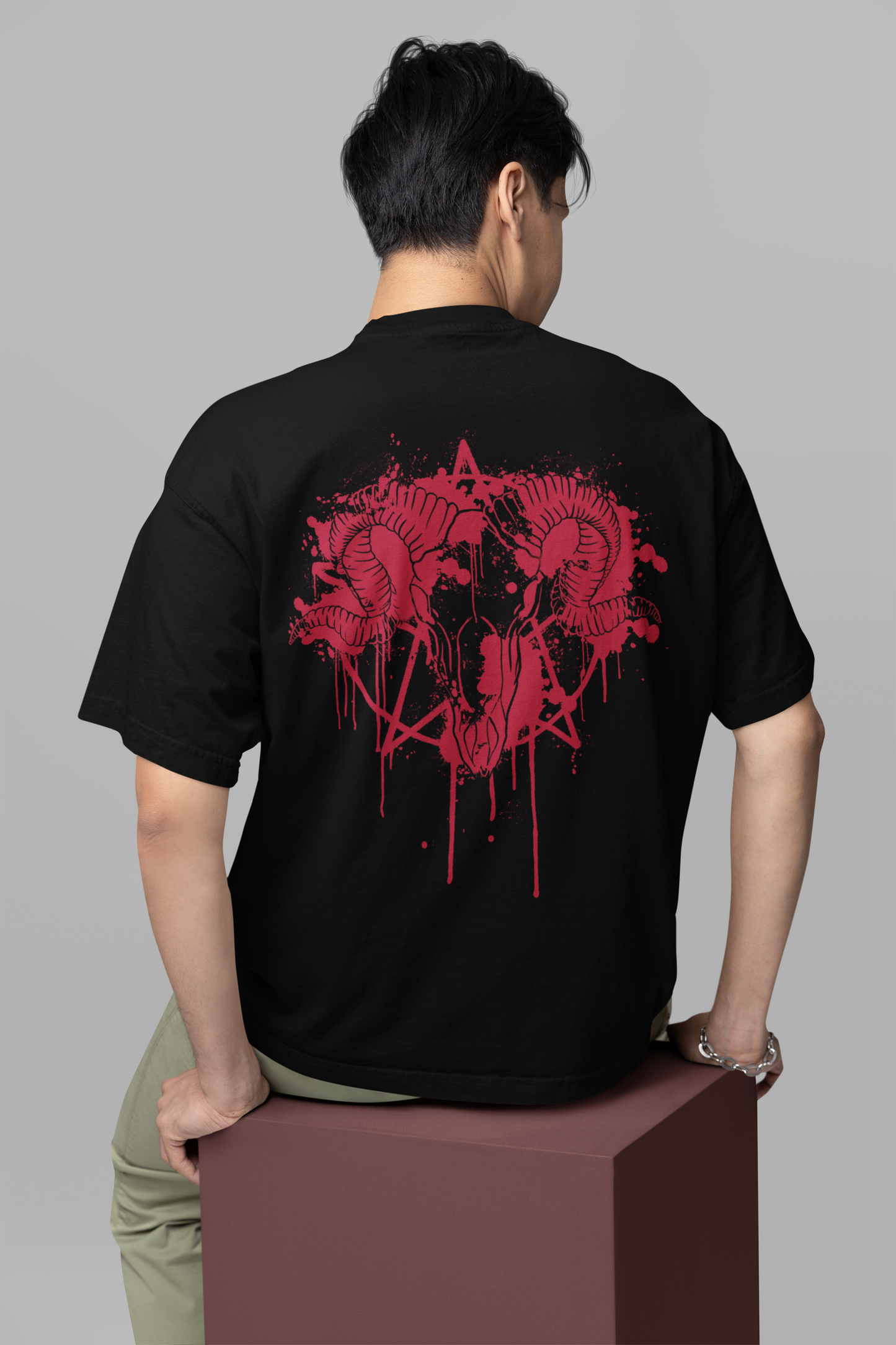 goat-face-black-oversized-t-shirt